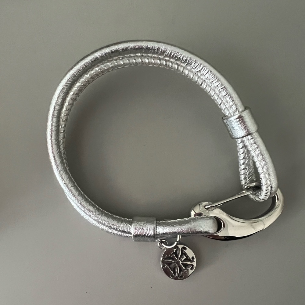 Rustic Cuff Metallic Silver Leather Bracelet - image 1